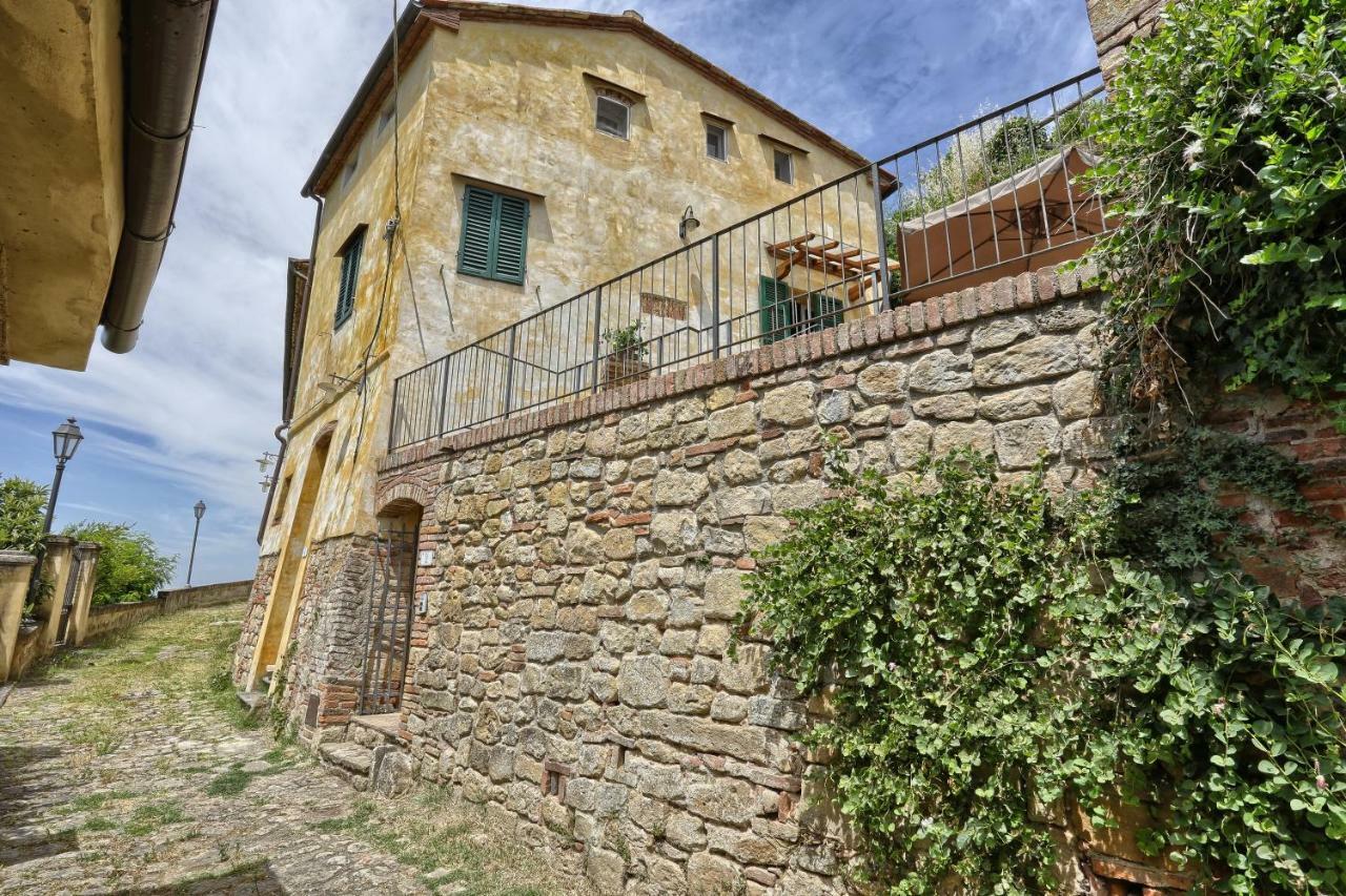 La Canonica Di Alica Palaia Exteriér fotografie